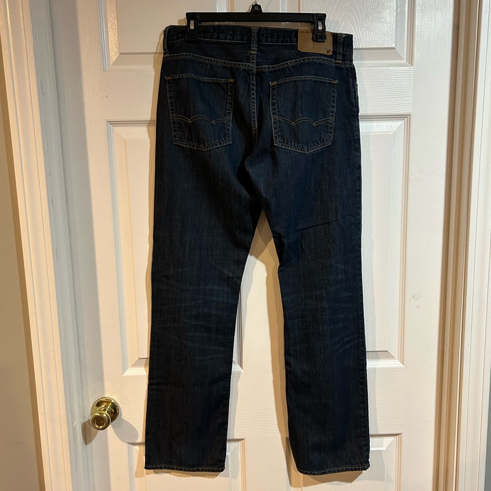 Men’s American Eagle Original Straight Leg Jeans - Picture 4 of 7